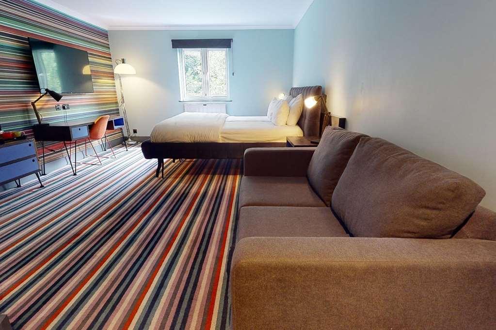 Village Hotel Κάρντιφ Δωμάτιο φωτογραφία