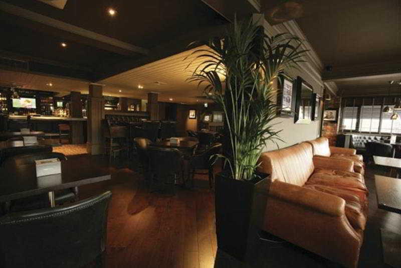 Village Hotel Κάρντιφ Εξωτερικό φωτογραφία